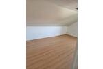 Dachgeschoßwohnung Pohlheim - 6 Zimmer, 80 m&sup2;, 700&euro; | Angebot:26619459
