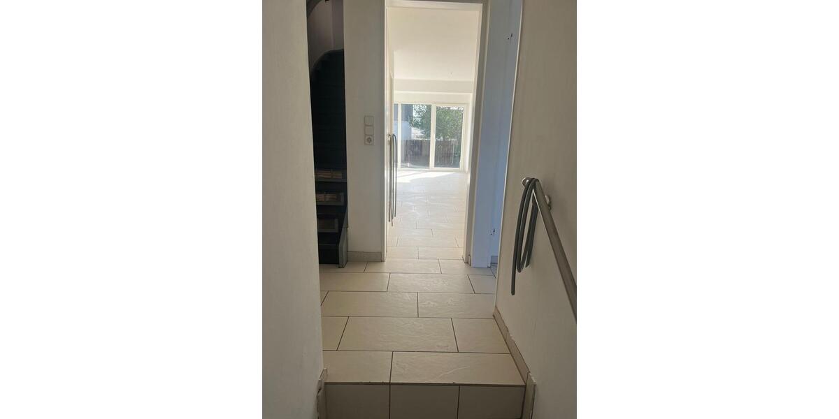 Reihenhaus Delmenhorst Deichhorst - 3 Zimmer, 80 m&sup2;, 900&euro; | Angebot:25422914