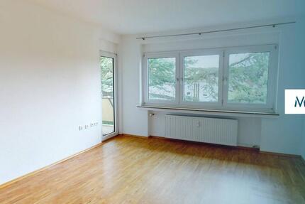 Großzügige 2-Zimmer-Wohnung mit Balkon in Grünlage