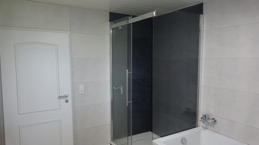 Hochwertig sanierte, sehr geräumige 2,5-Zimmer EG Wohnung mit EBK in Antweiler - Erdgeschoßwohnung Mechernich | Angebot:24350144