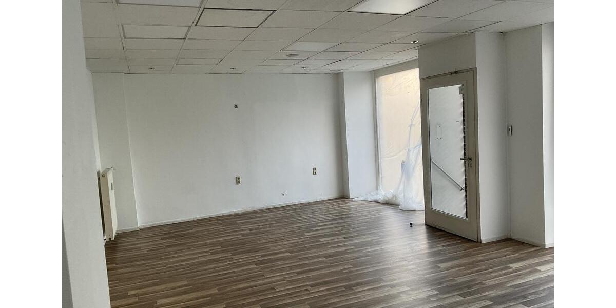 Vermietung Laden oder Büroflächen in Bad Camberg zimmer