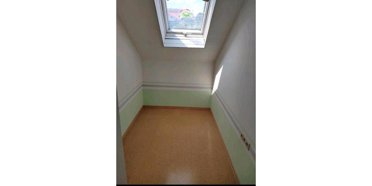 Etagenwohnung Freudenberg - 5 Zimmer, 120 m&sup2;, 820&euro; | Angebot:25922025