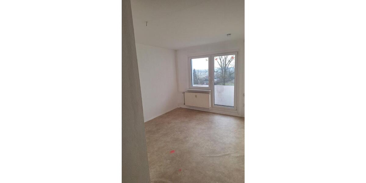 Etagenwohnung Zehdenick - 4 Zimmer, 67 m&sup2;, 400&euro; | Angebot:25646522