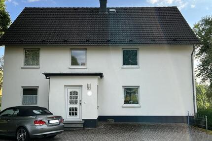 Wohnung Bad Berleburg - 3 Zimmer, 92 m&sup2;, 650&euro; | Angebot:25856207