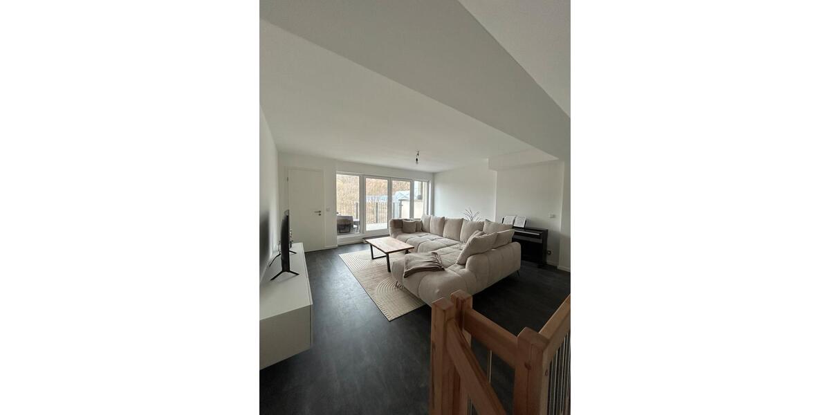 Maisonettenwohnung Freital - 4 Zimmer, 109 m&sup2;, 1.190&euro; | Angebot:25920510