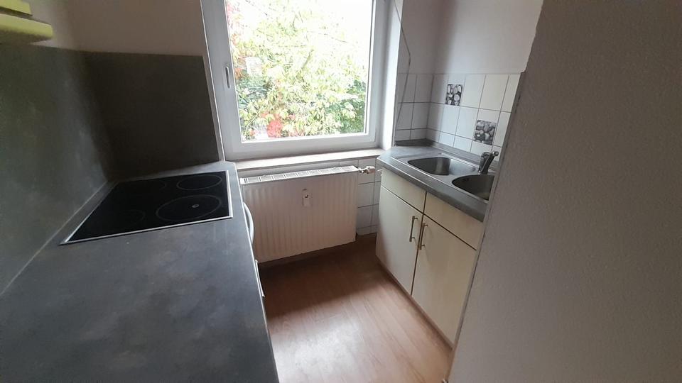 Etagenwohnung Lichtenstein (Sachsen) - 3 Zimmer, 48 m&sup2;, 270&euro; | Angebot:24976463