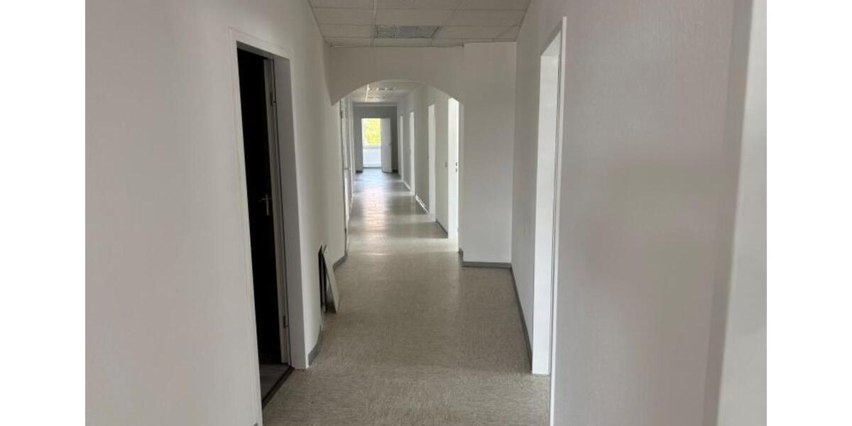 Gewerbeobjekt Gummersbach - 2.665&euro; | Angebot:25724775