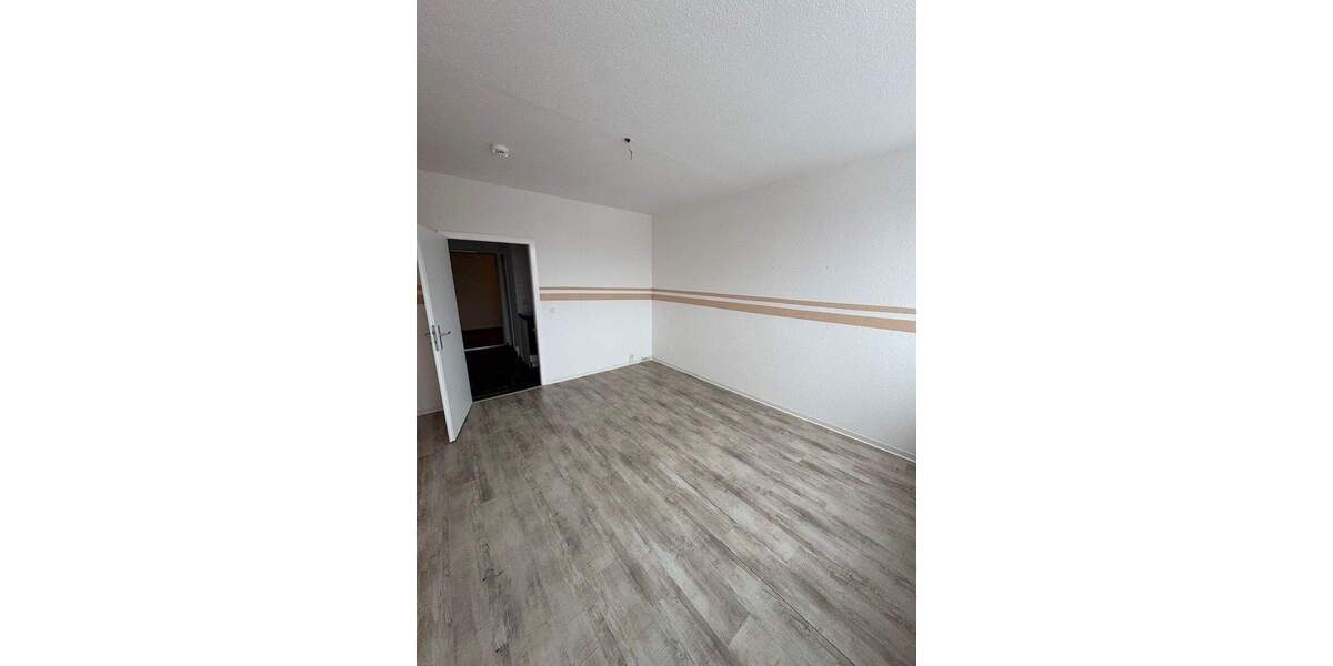 Etagenwohnung Neubrandenburg Katharinenviertel - 1 Zimmer, 24 m&sup2;, 228&euro; | Angebot:24711385