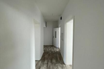 Wohnung Helmstedt - 3 Zimmer, 89 m&sup2;, 550&euro; | Angebot:25650320