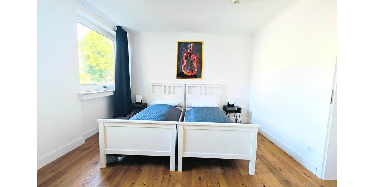 Wohnen auf Zeit Düsseldorf Stadtbezirk 3 - 3 Zimmer, 100 m&sup2;, 2.999&euro; | Angebot:24659493