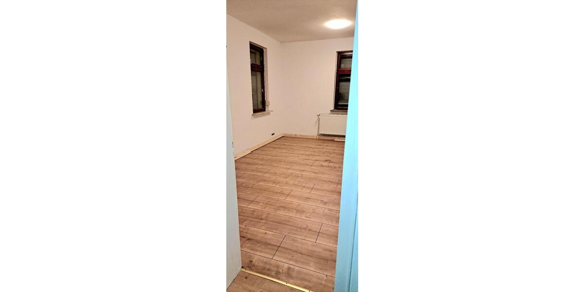 Einfamilienhaus Mainz Bretzenheim - 6 Zimmer, 150 m&sup2;, 1.750&euro; | Angebot:25234615