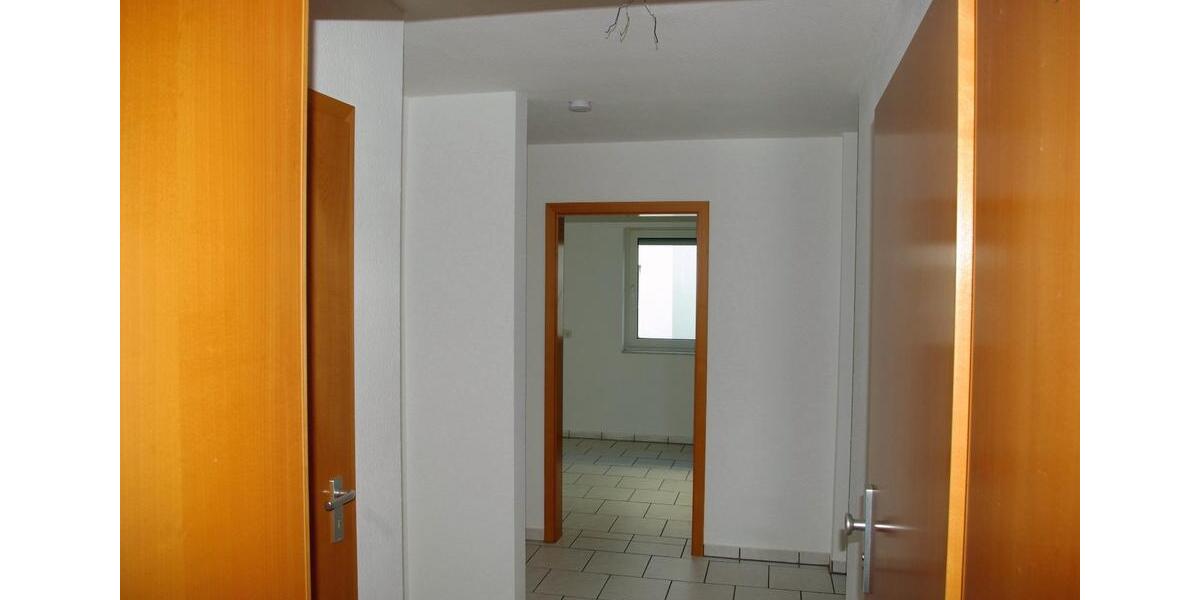 Hochparterre Roetgen - 3 Zimmer, 88 m&sup2;, 760&euro; | Angebot:26676657