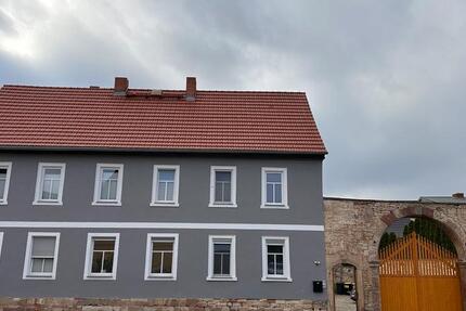 Wohnung Querfurt - 5 Zimmer, 142 m&sup2;, 1.050&euro; | Angebot:25614489