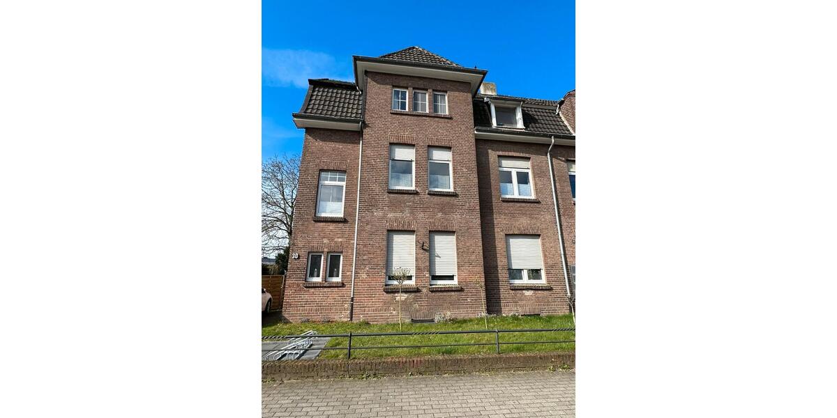 Dachgeschoßwohnung Kleve - 1 Zimmer, 15 m&sup2;, 380&euro; | Angebot:25988638