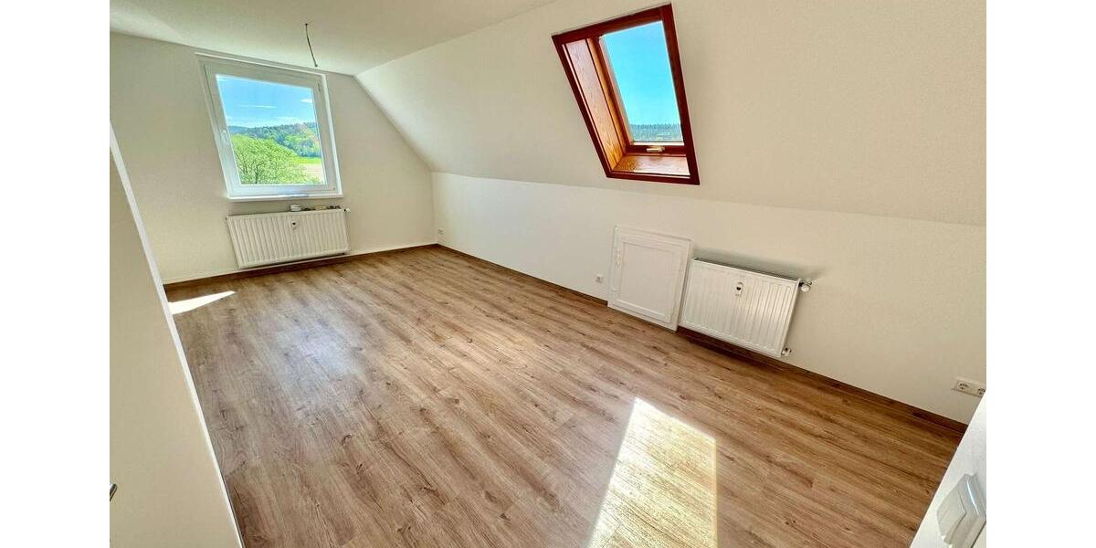 Dachgeschoßwohnung Rudolstadt - 2 Zimmer, 46 m&sup2;, 414&euro; | Angebot:26379718