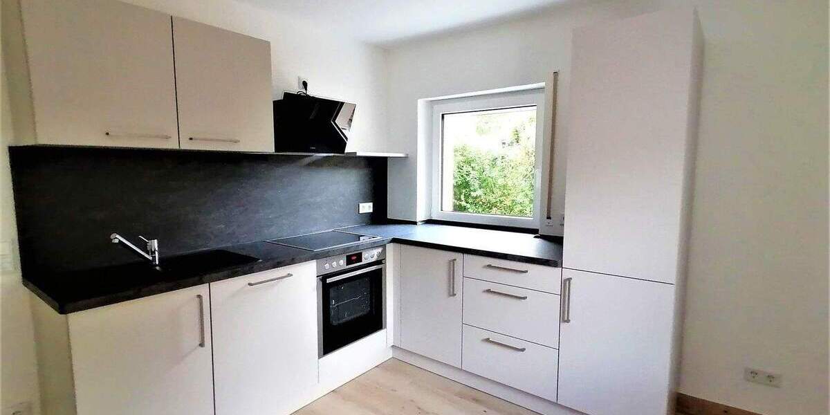 Etagenwohnung Amberg - 3 Zimmer, 86 m&sup2;, 840&euro; | Angebot:24451011