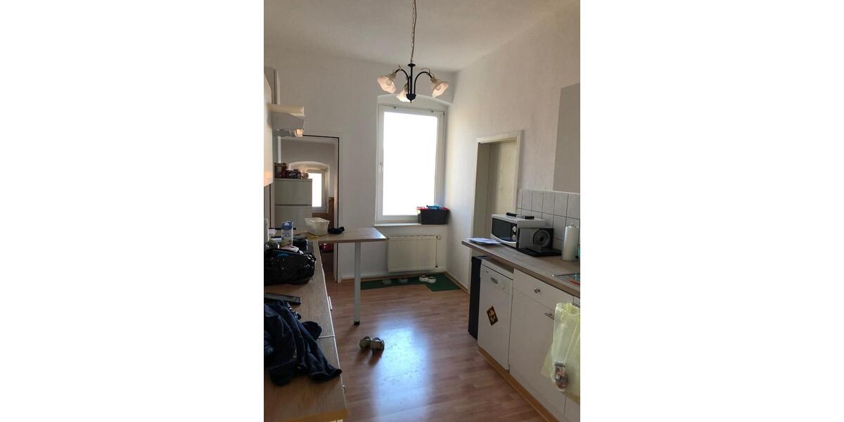 Etagenwohnung Weißenfels - 4 Zimmer, 80 m&sup2;, 446&euro; | Angebot:26003570