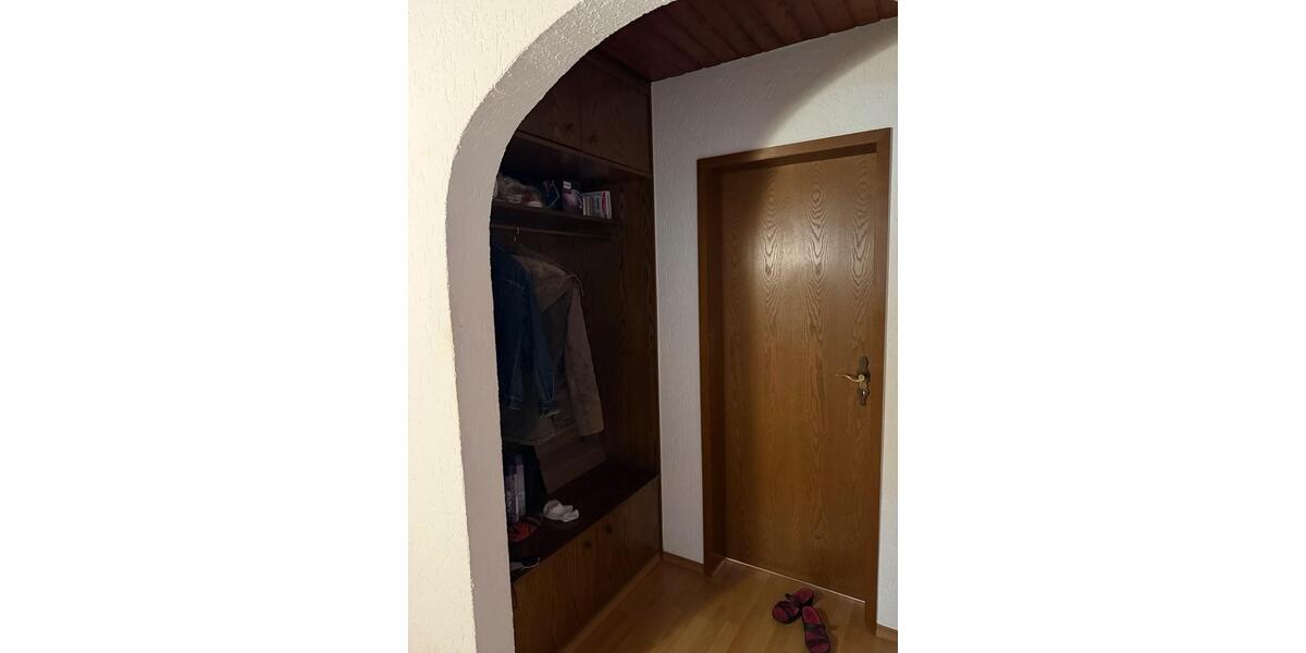 Dachgeschoßwohnung Völklingen - 3 Zimmer, 82 m&sup2;, 550&euro; | Angebot:26463372