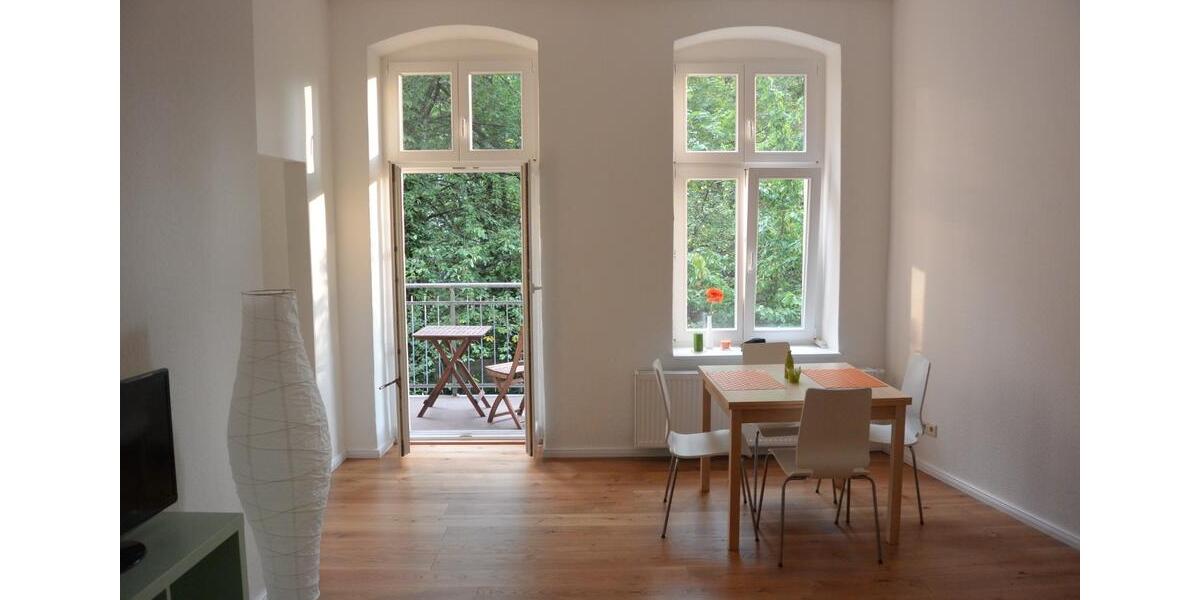 Altbau: Zentral und ruhig mit Balkon!!! 1 zimmer