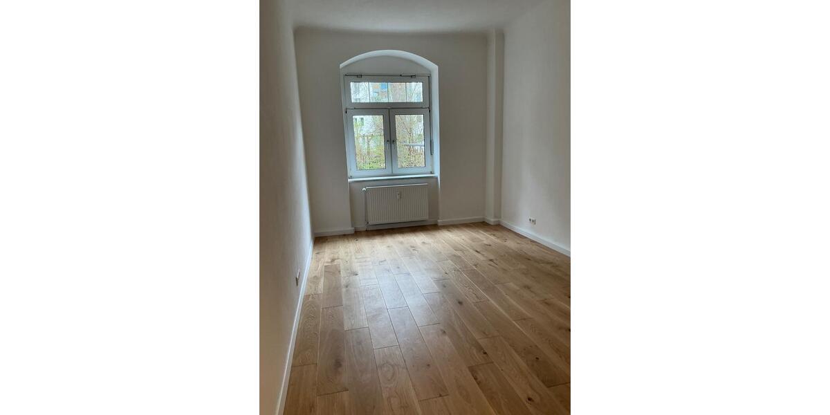 Erdgeschoßwohnung Dresden Pieschen - 4 Zimmer, 74 m&sup2;, 1.110&euro; | Angebot:25977216