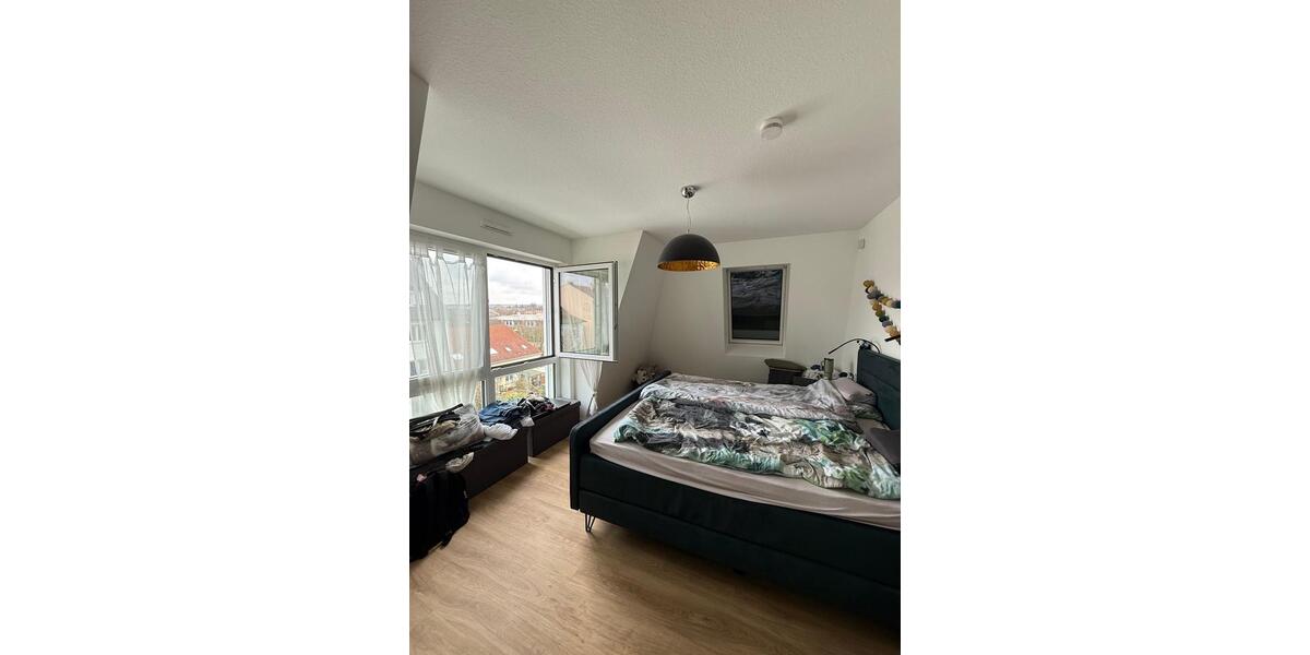 Dachgeschoßwohnung Bad Kreuznach Bad Münster am Stein-Ebernburg - 4 Zimmer, 120 m&sup2;, 1.450&euro; | Angebot:25760168