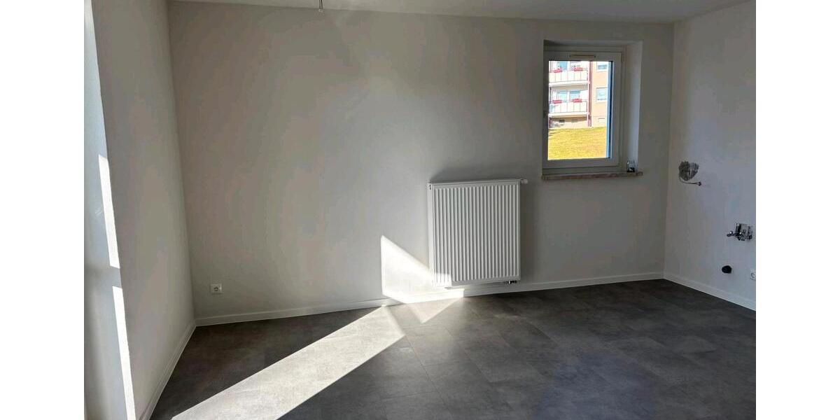 Erdgeschoßwohnung Bad Elster - 2 Zimmer, 60 m&sup2;, 390&euro; | Angebot:25369425