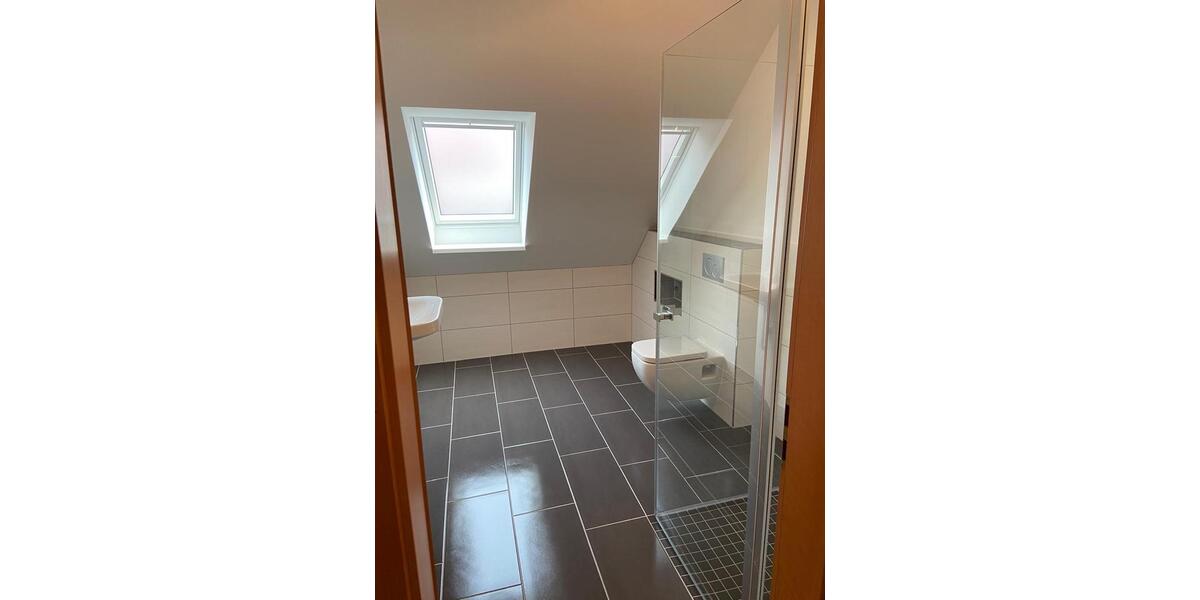 Dachgeschoßwohnung Steyerberg - 3.5 Zimmer, 95 m&sup2;, 750&euro; | Angebot:26289865