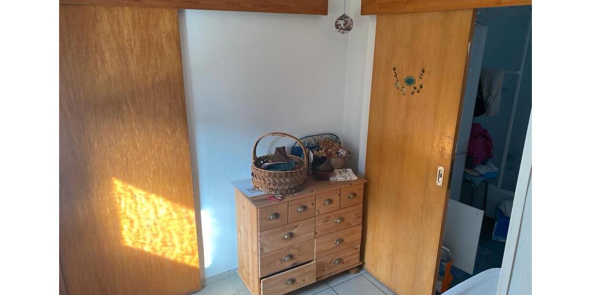 Doppelhaushälfte Bad Emstal - 6 Zimmer, 136 m&sup2;, 1.200&euro; | Angebot:24788878