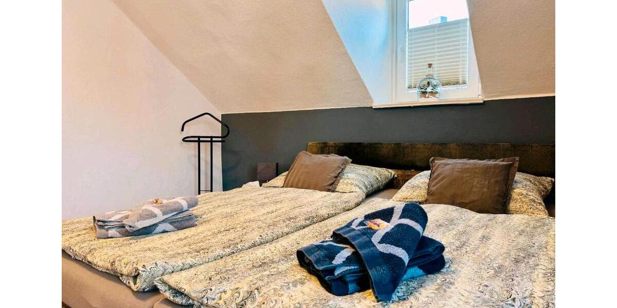 Wohnen auf Zeit Rinteln - 3 Zimmer, 86 m&sup2;, 450&euro; | Angebot:26302492