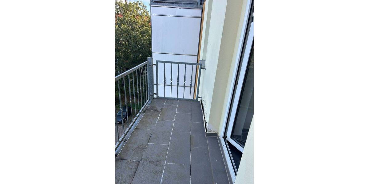 Etagenwohnung Weißenfels - 2 Zimmer, 50 m&sup2;, 300&euro; | Angebot:26156614