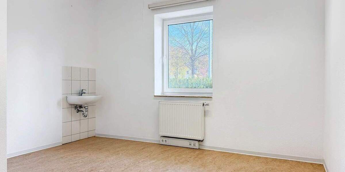 Gewerbeobjekt Porta Westfalica Veltheim - 9 Zimmer, 1.540&euro; | Angebot:25744249