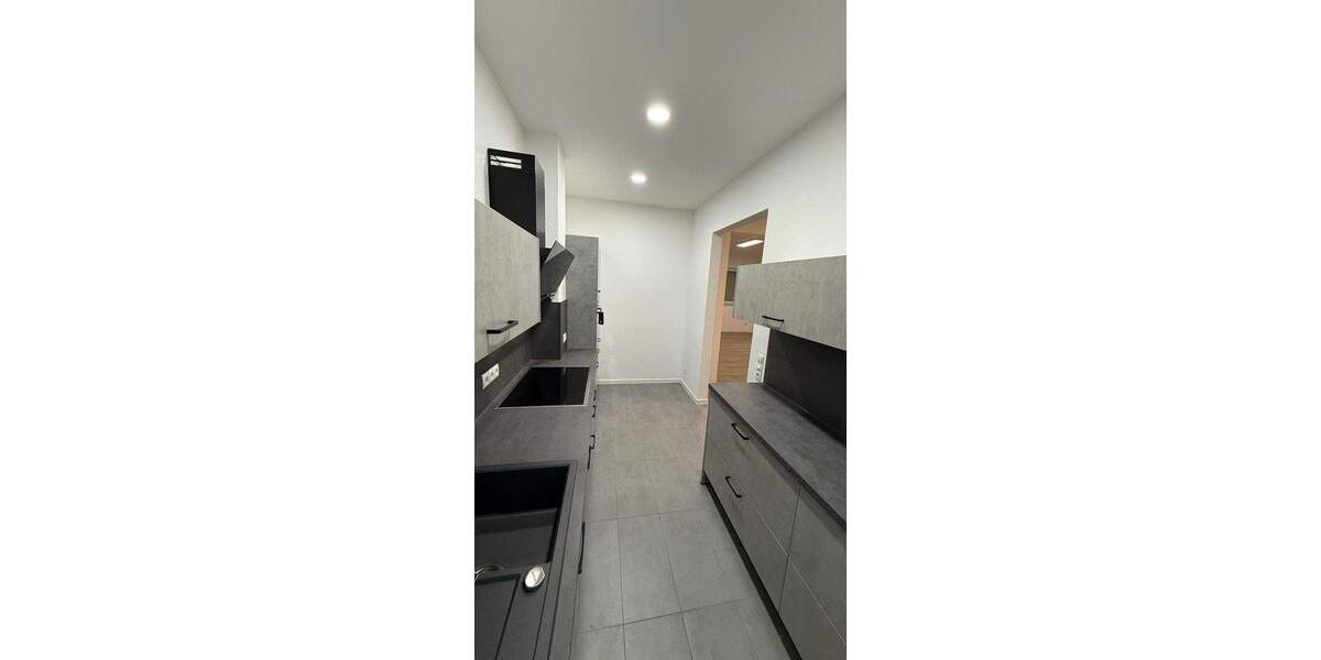 Etagenwohnung Andernach-Namedy Namedy - 5 Zimmer, 116 m&sup2;, 1.650&euro; | Angebot:25831639