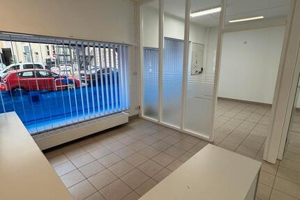 120 m² Gewerbefläche mit Schaufenster ** Frankfurter Allee Bahnhof Lichtenberg