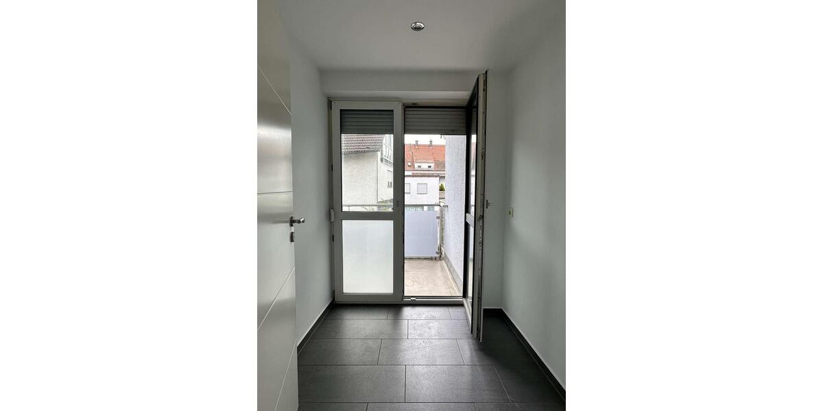 Etagenwohnung Friedberg - 3 Zimmer, 118 m&sup2;, 1.700&euro; | Angebot:26632572
