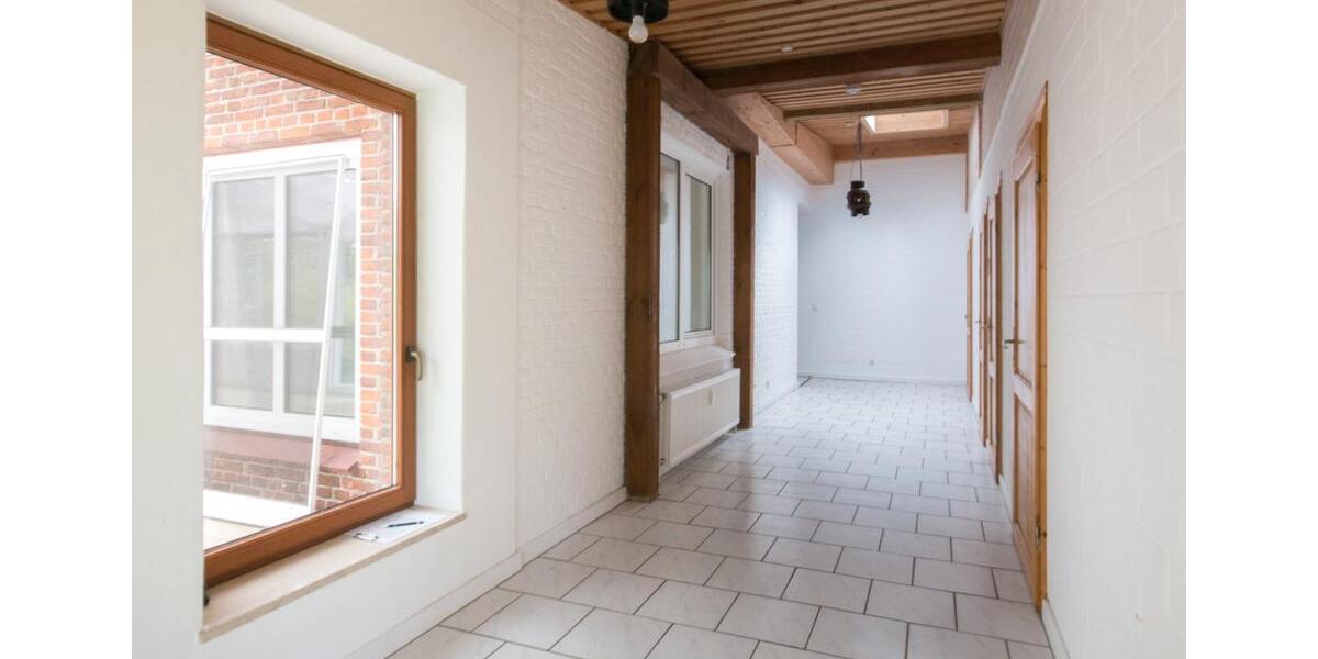 Erdgeschoßwohnung Rabenkirchen-Faulück Faulück - 4 Zimmer, 185 m&sup2;, 990&euro; | Angebot:23396471