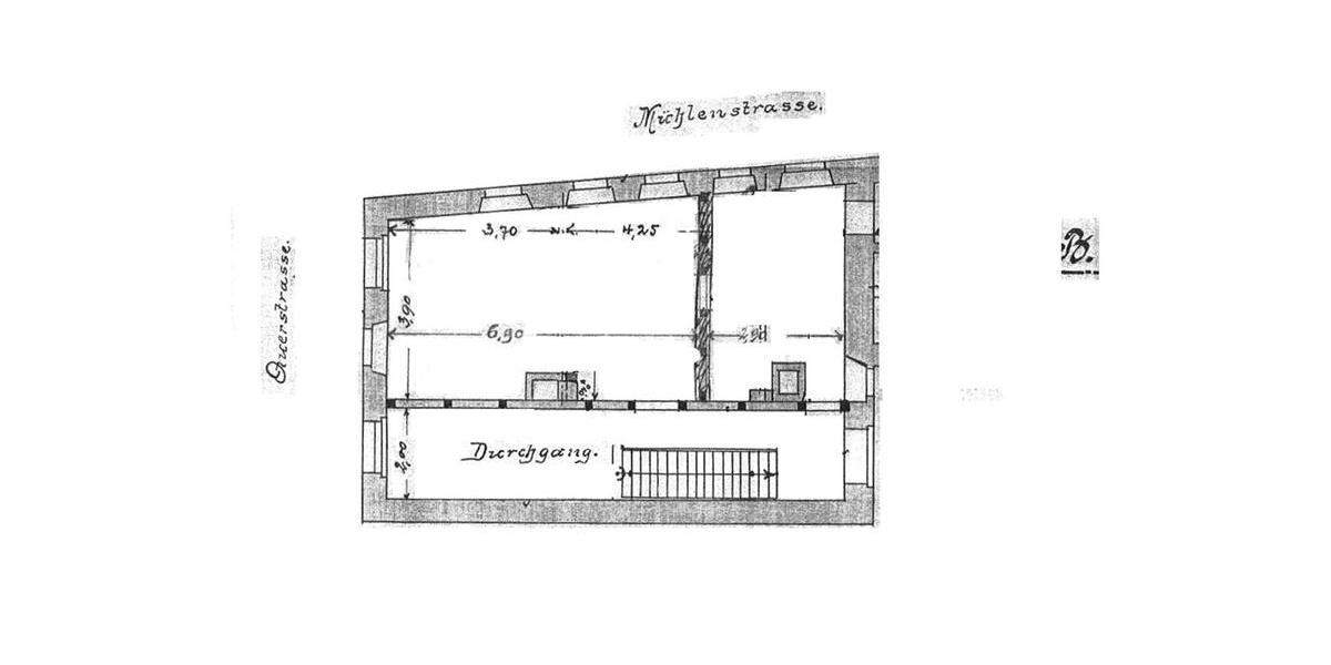 Wohnen auf Zeit Roßwein - 6 Zimmer, 160 m&sup2;, 15&euro; | Angebot:24981244