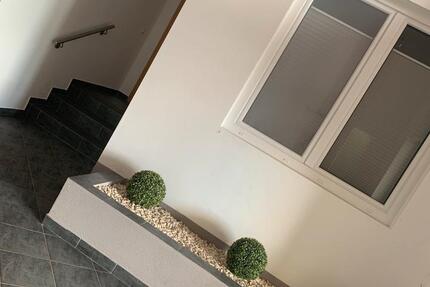 Wohnung Zemmer - 4 Zimmer, 136 m&sup2;, 1.000&euro; | Angebot:24848088