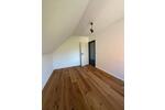 Dachgeschoßwohnung Meißner - 4 Zimmer, 97 m&sup2;, 780&euro; | Angebot:26348423