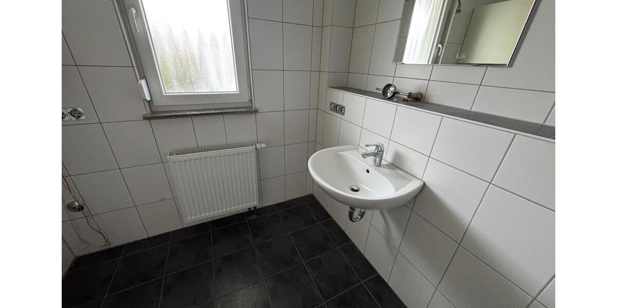 Etagenwohnung Fronhausen - 2 Zimmer, 52 m&sup2;, 650&euro; | Angebot:24864486