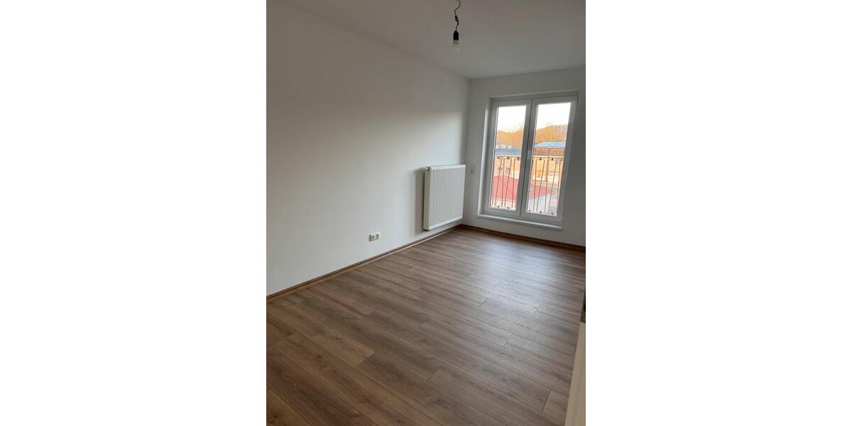 Dachgeschoßwohnung Nossen - 4 Zimmer, 115 m&sup2;, 1.250&euro; | Angebot:26446788