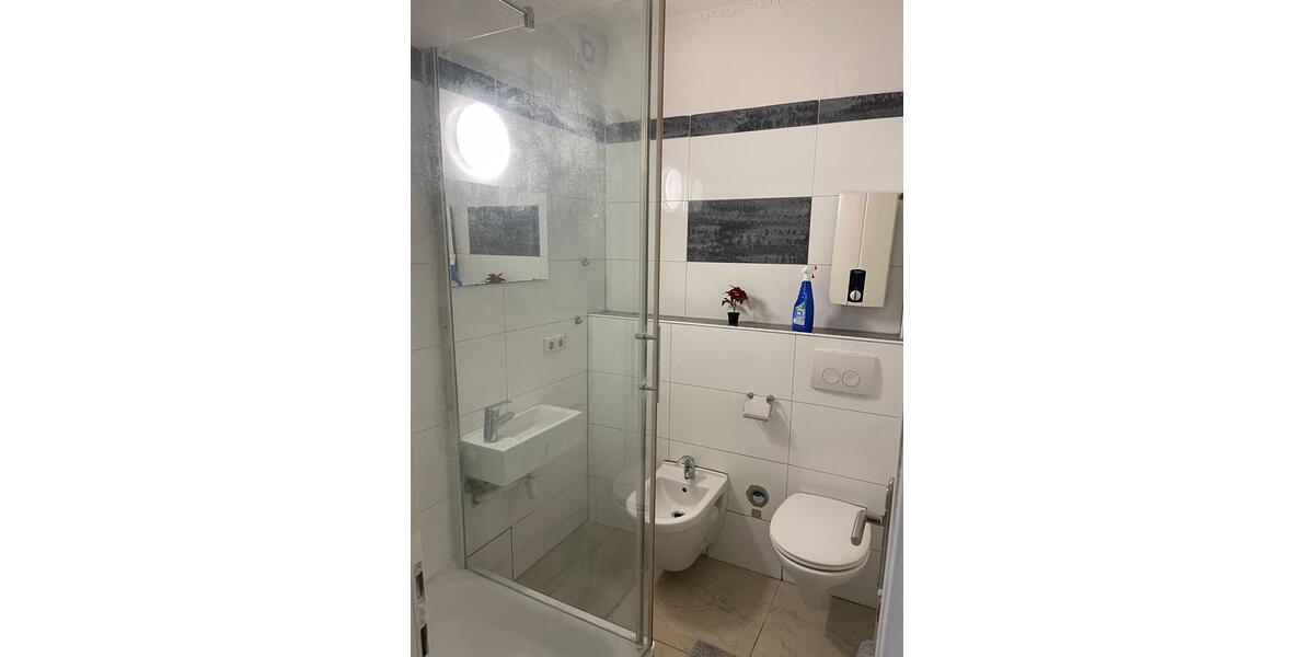 Wohnen auf Zeit Düsseldorf Stadtbezirk 3 - 560&euro; | Angebot:26447398