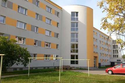 Wohnung Werdau Werdau, Stadt - 1 Zimmer, 29 m&sup2;, 180&euro; | Angebot:27452132
