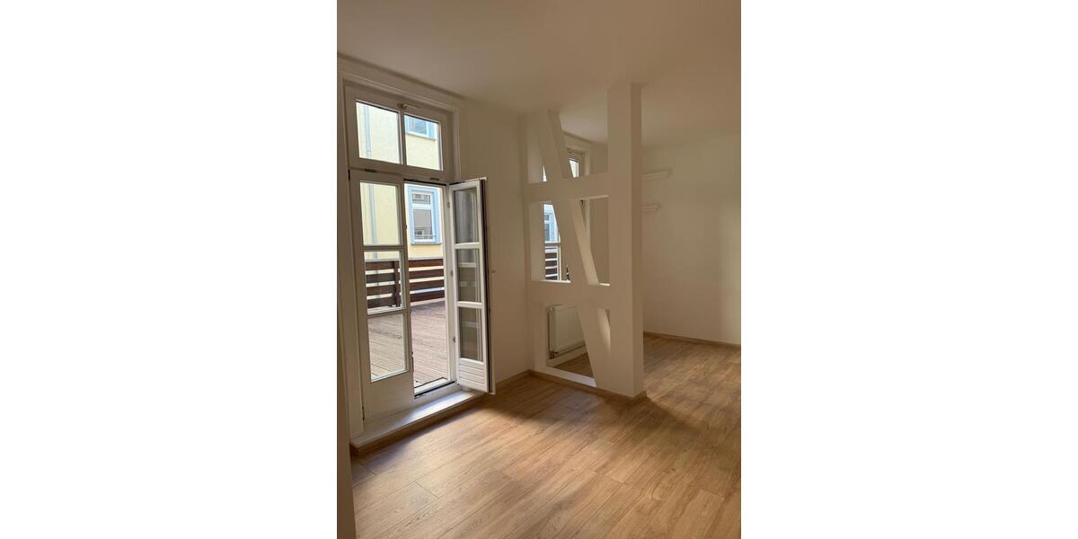 Etagenwohnung Großrudestedt - 5 Zimmer, 140 m&sup2;, 1.800&euro; | Angebot:24715811
