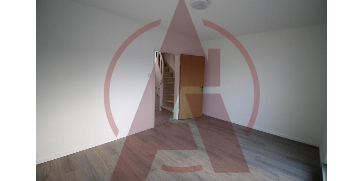 Reihenhaus Lingen (Ems) - 4 Zimmer, 82 m&sup2;, 950&euro; | Angebot:24874717