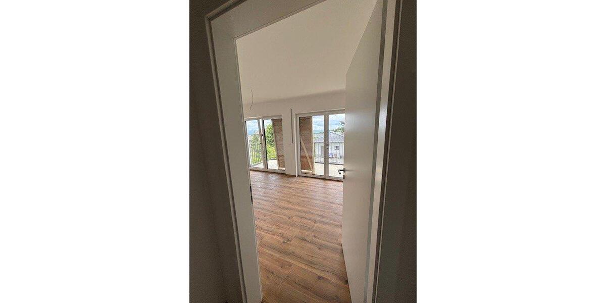 Etagenwohnung Schöfweg - 3.5 Zimmer, 95 m&sup2;, 850&euro; | Angebot:26212477