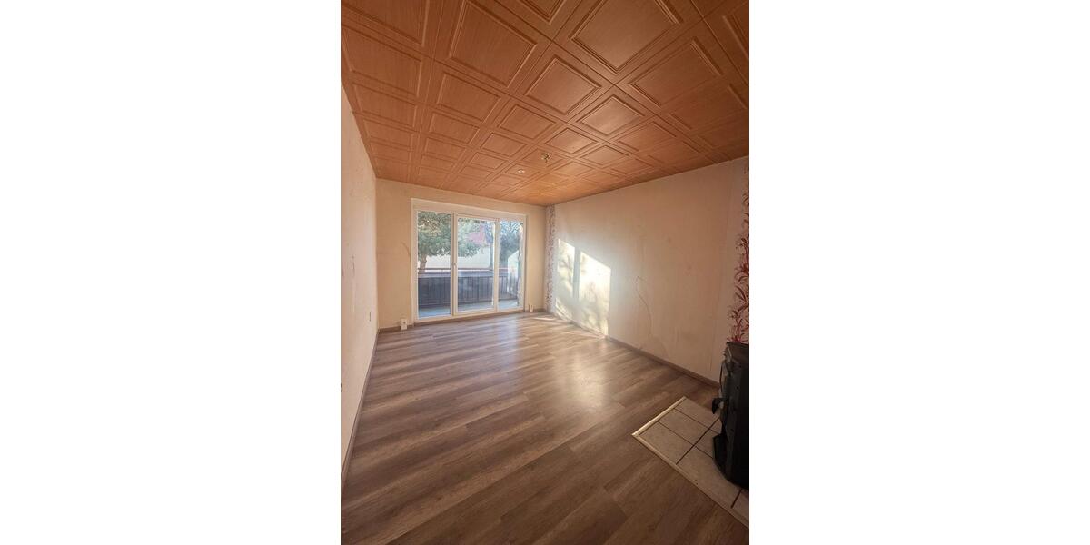 Erdgeschoßwohnung Naumburg (Saale) - 3 Zimmer, 60 m&sup2;, 180&euro; | Angebot:26689262