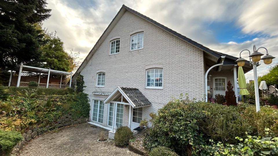 Dachgeschoßwohnung Neuenkirchen - 3 Zimmer, 110 m&sup2;, 990&euro; | Angebot:25157604