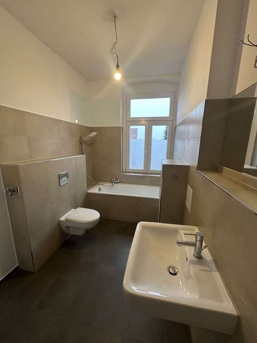 Wohnung zum Mieten in Berlin 1.080 € 76.53 m² 2 zimmer