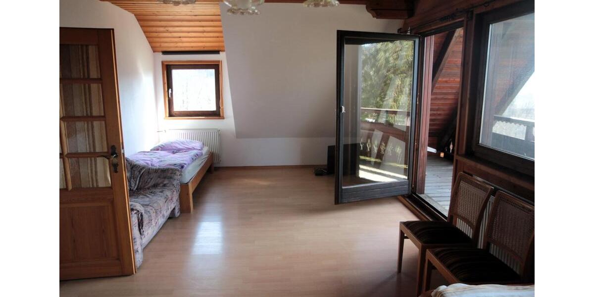 Maisonettenwohnung Schnaittach - 5 Zimmer, 211 m&sup2;, 1.900&euro; | Angebot:25948025