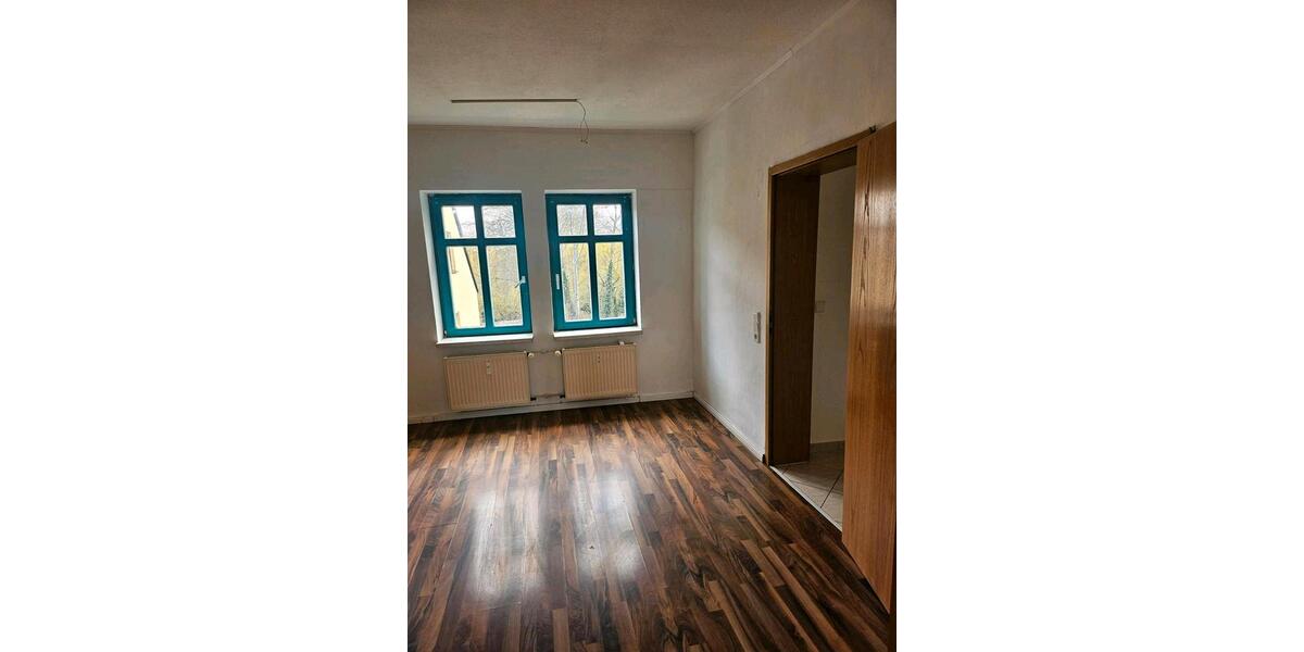 Etagenwohnung Wolmirstedt - 4 Zimmer, 104 m&sup2;, 700&euro; | Angebot:26136838